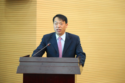 集團(tuán)考核組到公司組織開展2015年度干部考核工作