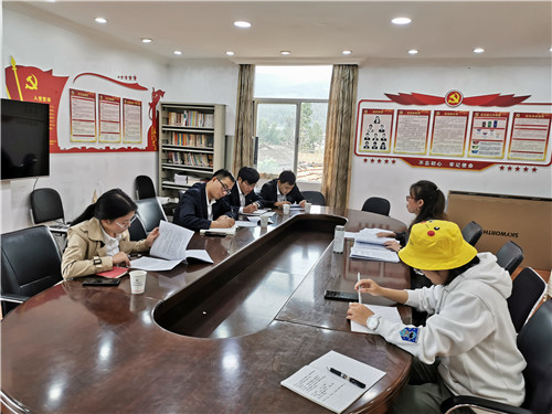 不忘初心、牢記使命主題教育—安一司、建設產業(yè)化分公司、五直、十一直黨支部召開專題組織生活會