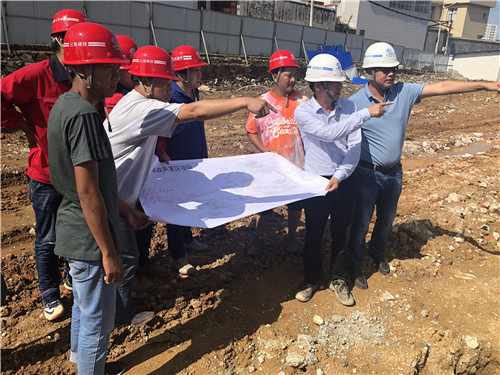 陳定華調(diào)研祥云棚改安置區(qū)一期、二期項目