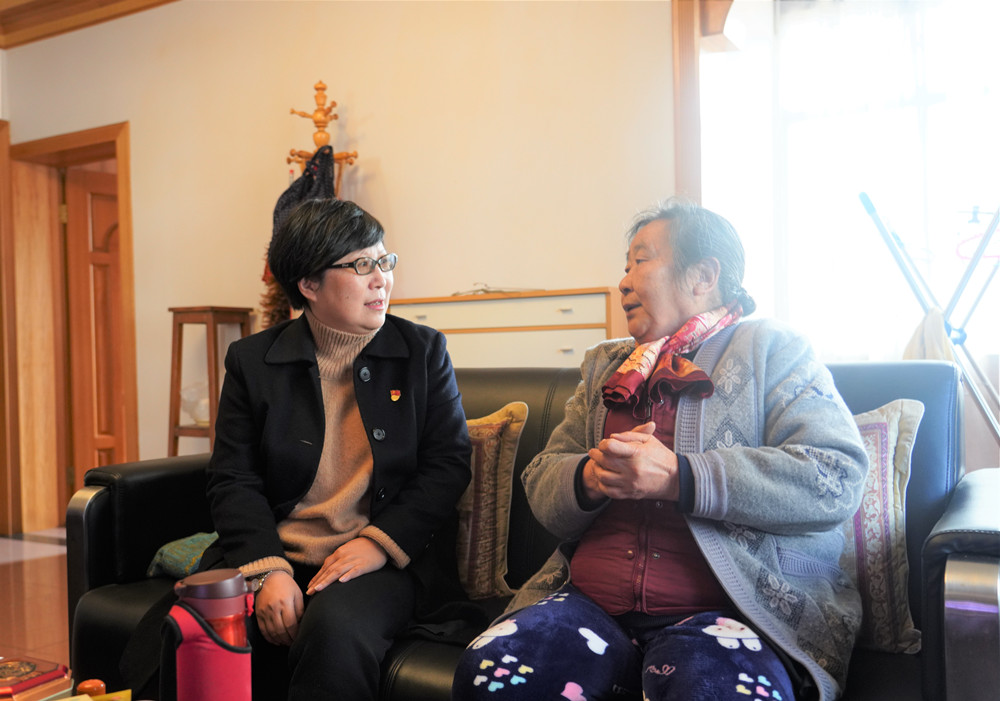 【公司要聞】李志琤走訪慰問公司退休職工