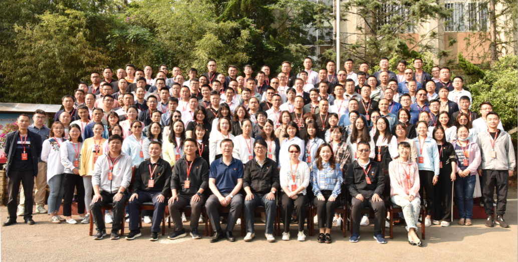 【公司要聞】公司黨委舉辦“萬(wàn)名黨員進(jìn)黨?！濒唿h史教育集中培訓(xùn)