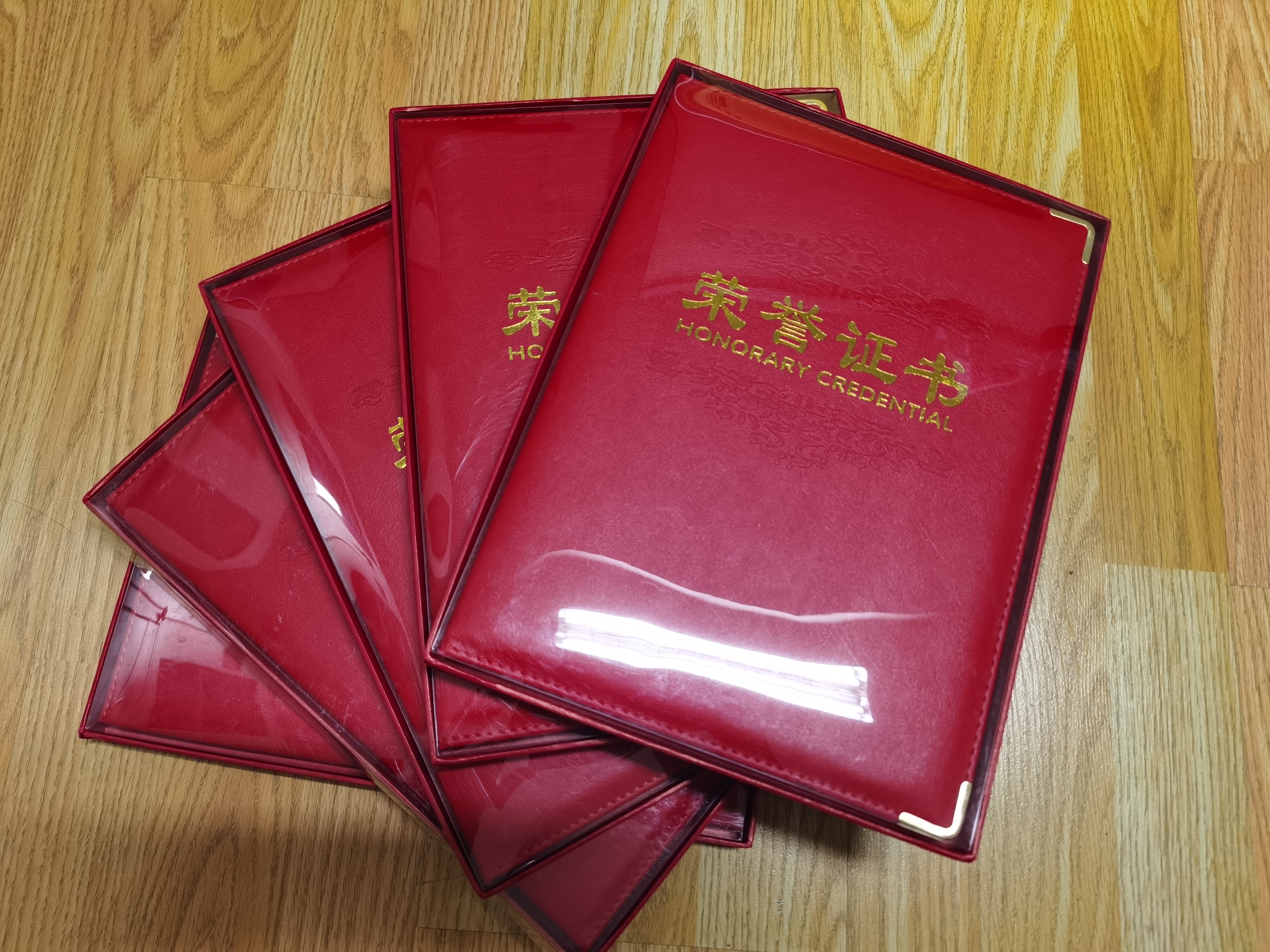 【創(chuàng)先爭優(yōu)】中國共產(chǎn)黨成立100周年云南建投集團(tuán)“兩優(yōu)一先”表彰大會隆重舉行！公司五人一集體獲表彰