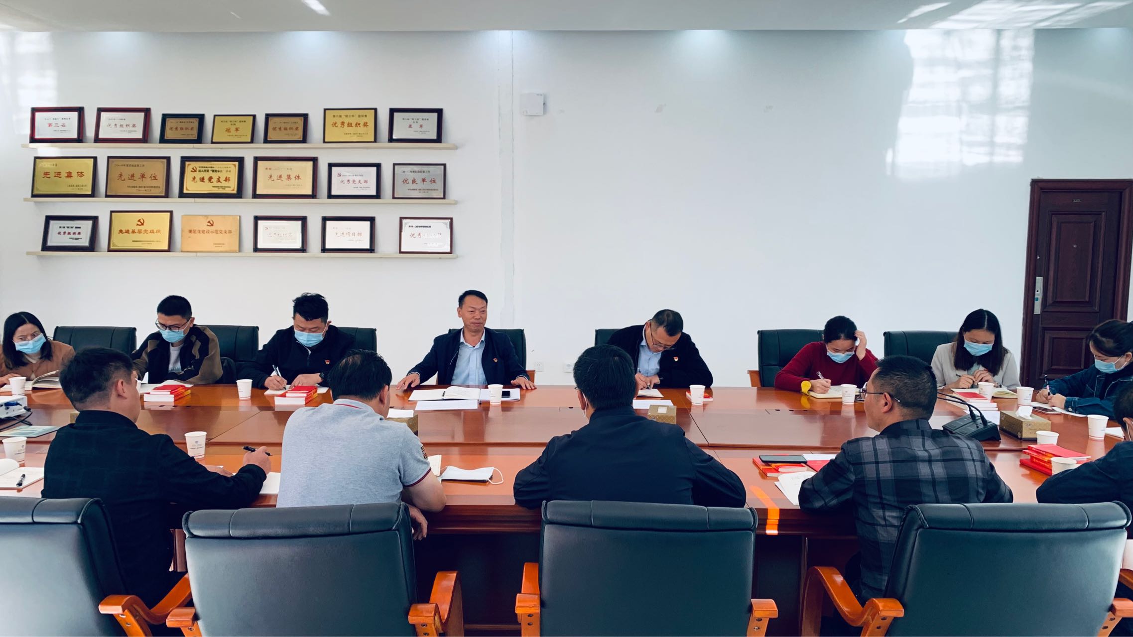 【學習二十大】陳定華為聯(lián)系黨支部宣講黨的二十大精神