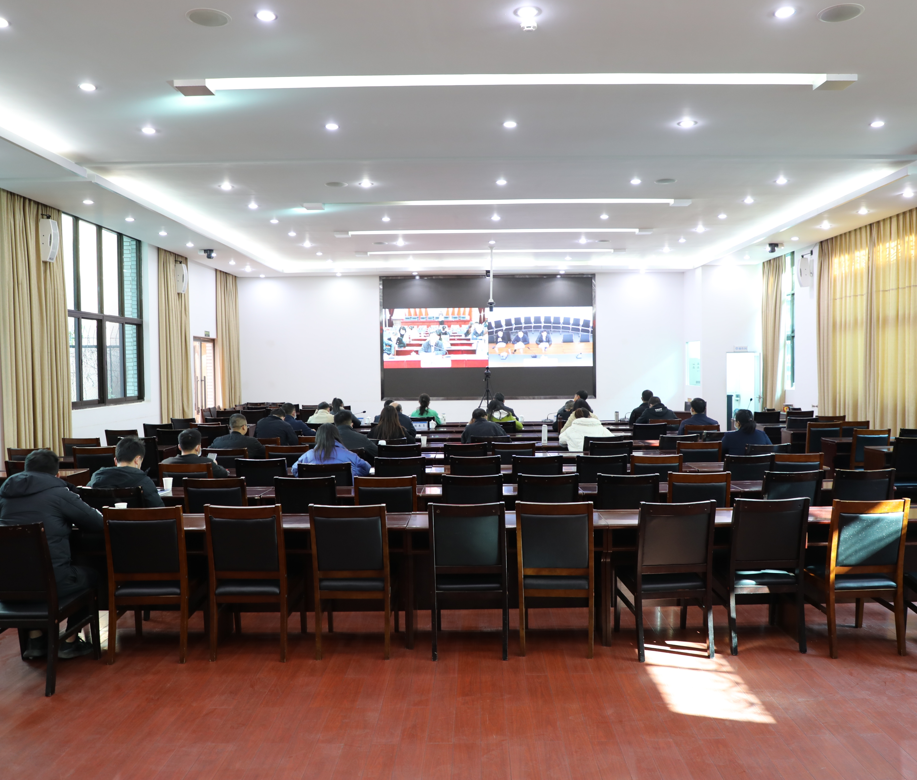 【公司要聞】公司召開疫情防控、清收維穩(wěn)、安全生產(chǎn)及消防工作視頻會議