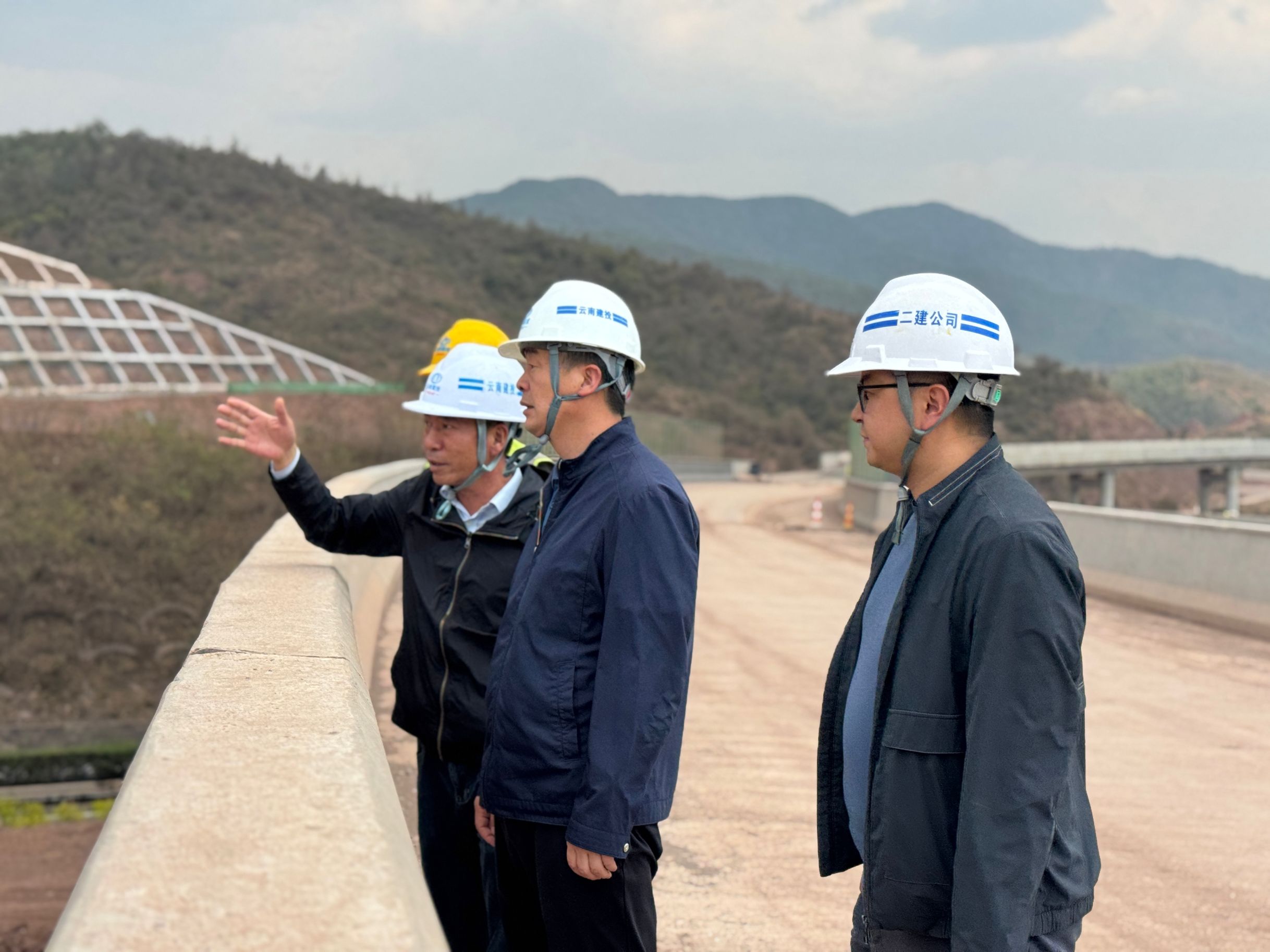 【公司要聞】孫道光到公司楚雄片區(qū)項目調(diào)研